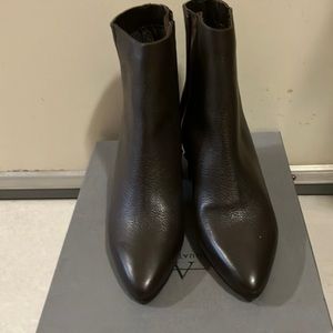 Aquatalia Giana Tumbled Calf